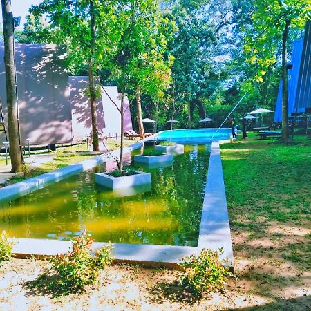 Kottawatta River Bank Resort อุดาวาลาเว ภายนอก รูปภาพ