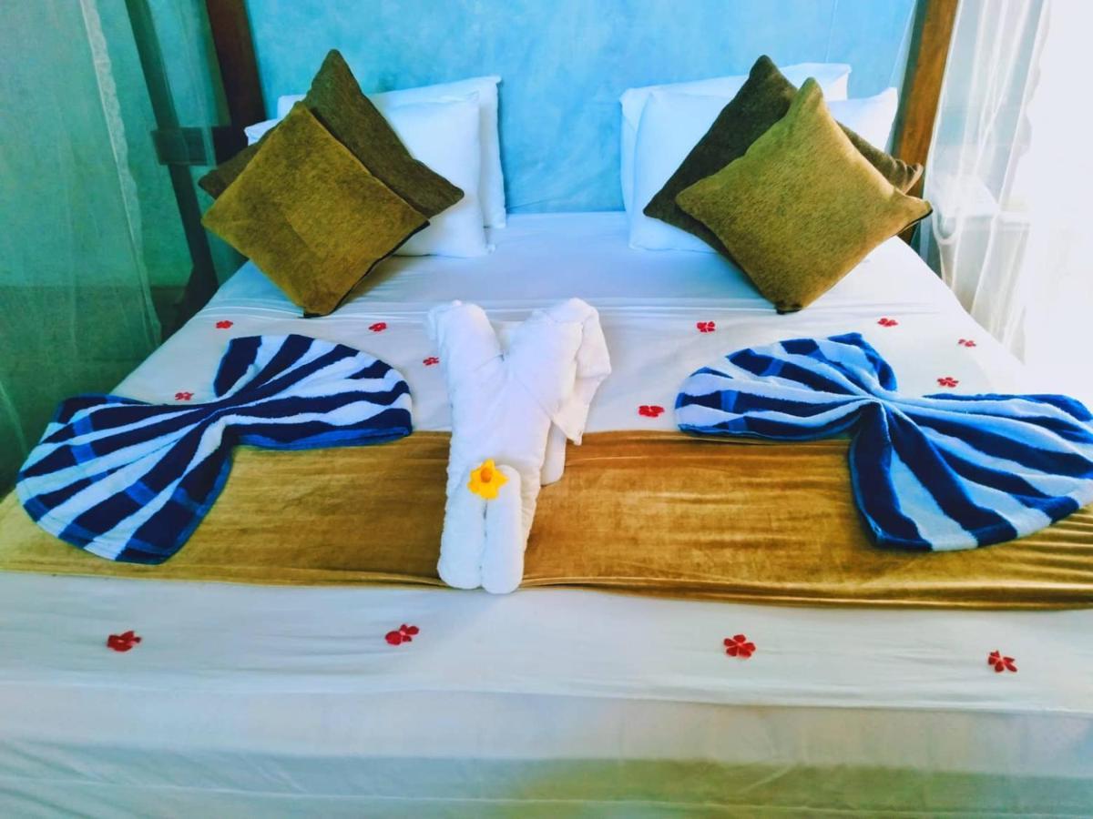 Kottawatta River Bank Resort อุดาวาลาเว ภายนอก รูปภาพ