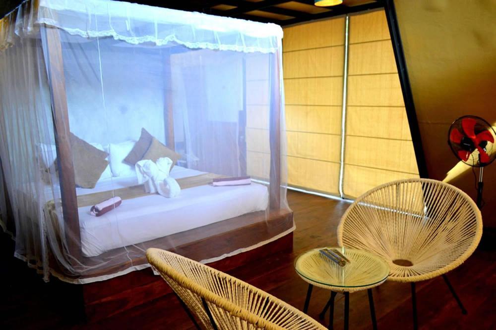 Kottawatta River Bank Resort อุดาวาลาเว ภายนอก รูปภาพ